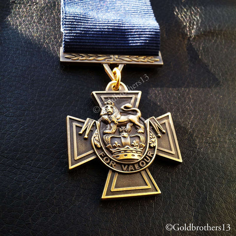 Victoria Cross Royal Navy WW1 British Medal with Blue Ribbon 1918 Naval Repro