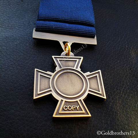 Victoria Cross Royal Navy WW1 British Medal with Blue Ribbon 1918 Naval Repro